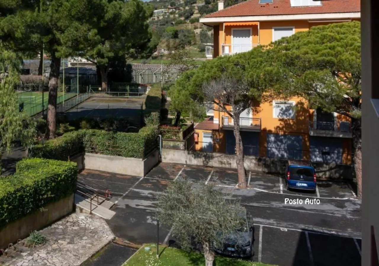 Diano 200 M From The Sea E Parking Apartment Diano Marina